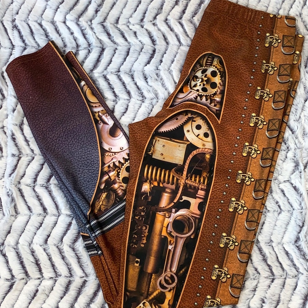 NEW Women’s Bionic Steampunk Leggings